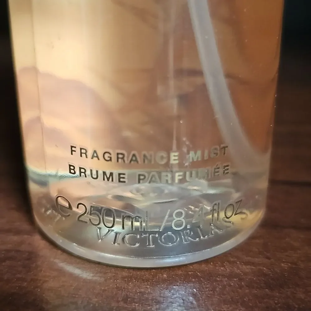 Victoria's Secret Harvest Moon Gaze Fragrance Mist.